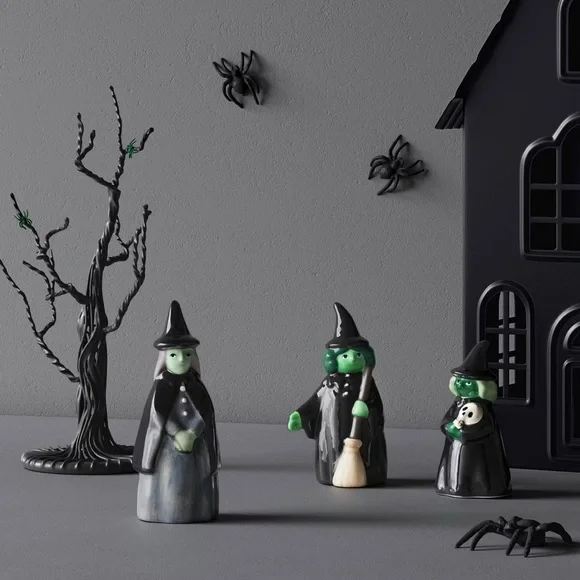 Hyde & Eek! Boutique - Ceramic Witches Set - Picture 5 of 5